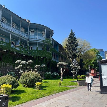 Apartment In Old Tbilisi Orbeliani Square Екстер'єр фото