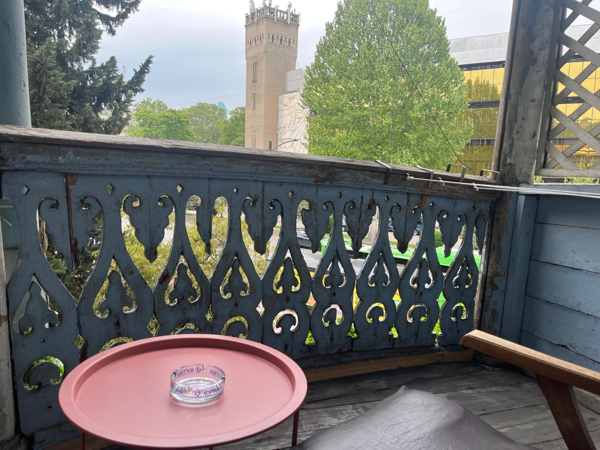 Apartment In Old Tbilisi Orbeliani Square Екстер'єр фото