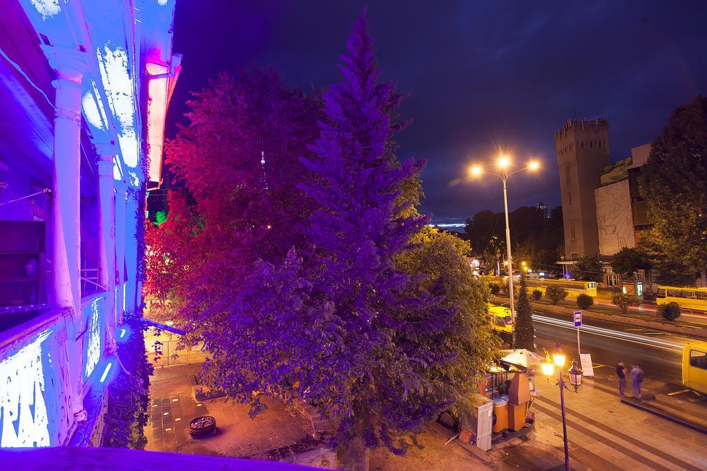 Apartment In Old Tbilisi Orbeliani Square Екстер'єр фото